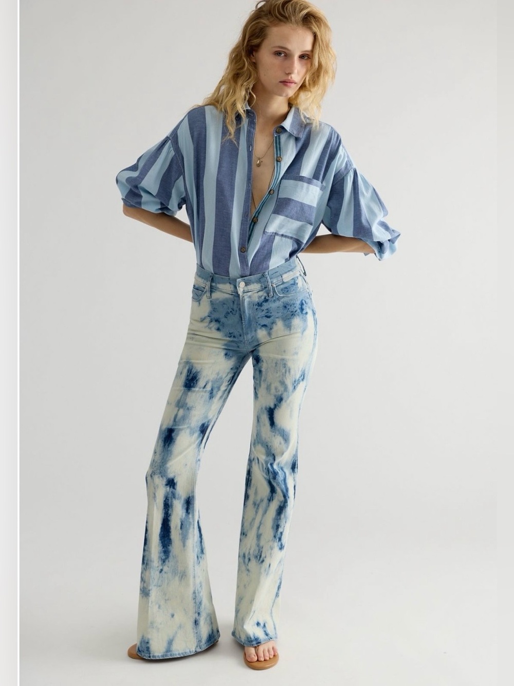 NWT MOTHER The Doozy Washed Jeans Style 108185481 Laundry Days size 26